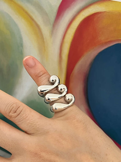 In Motion Pinky Ring